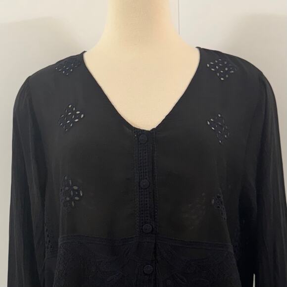 Johnny Was Long Sleeve Embroidered Blouse Top Black Semi Sheer Button-Down M - Picture 5 of 12